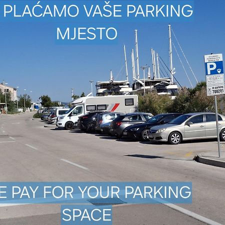 Апартаменты Nautica Free Parking Шибеник Экстерьер фото